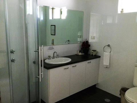 Armadale Cottage Bed & Breakfast - South Australia Travel 23