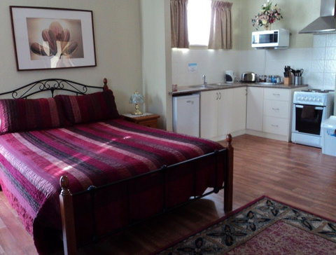 Armadale Cottage Bed & Breakfast - South Australia Travel 24