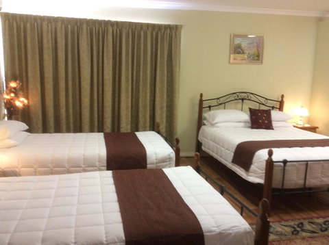 Armadale Cottage Bed & Breakfast - South Australia Travel 9