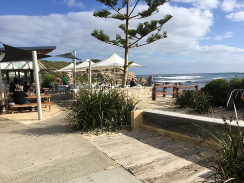 Zephyr Studio - South Australia Travel 32