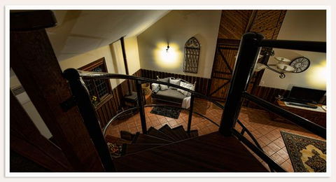 Oak Tree Barn Bridgetown - South Australia Travel 1