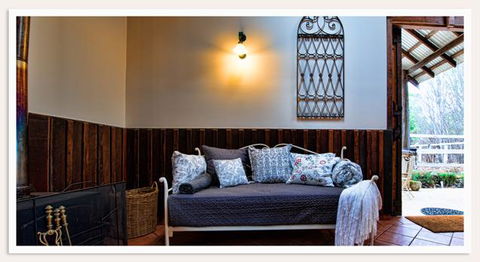 Oak Tree Barn Bridgetown - South Australia Travel 10