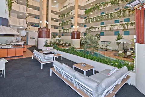 Atrium Hotel Mandurah - South Australia Travel 15