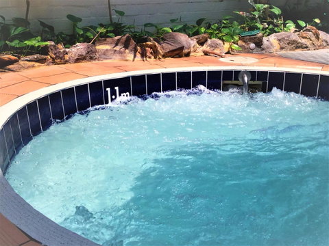 Atrium Hotel Mandurah - South Australia Travel 24