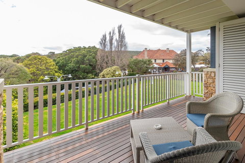 Caves House Hotel & Apartments Yallingup - South Australia Travel 0