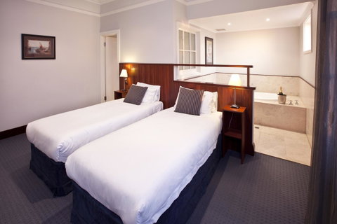 Caves House Hotel & Apartments Yallingup - South Australia Travel 41