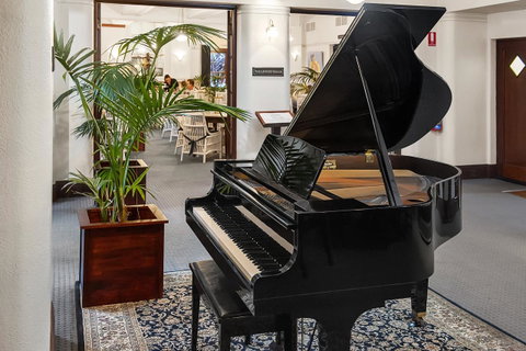 Caves House Hotel & Apartments Yallingup - South Australia Travel 13