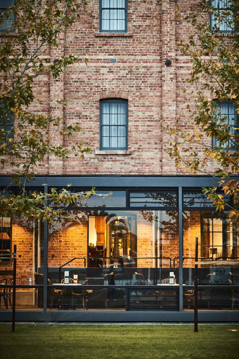 The Premier Mill Hotel - South Australia Travel 16