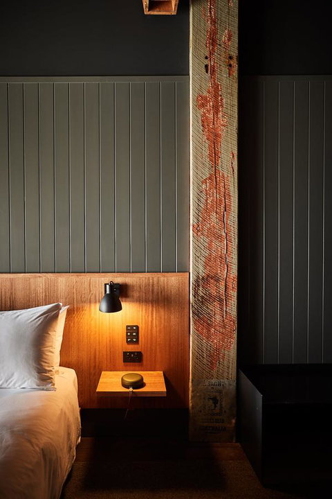 The Premier Mill Hotel - South Australia Travel 7