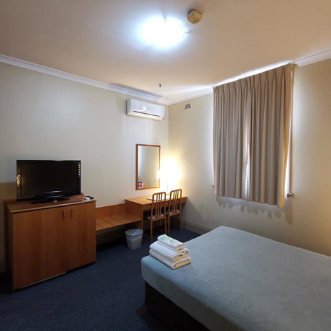 Criterion Hotel Perth - South Australia Travel 35
