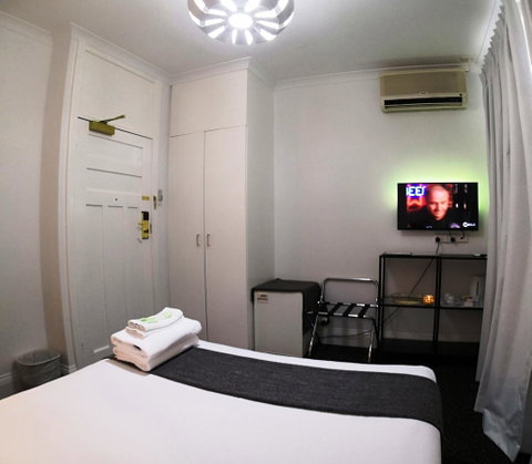 Criterion Hotel Perth - South Australia Travel 5