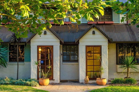 Sienna Lodge - South Australia Travel 8
