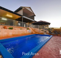 3 Kestrel Place - PRIVATE JETTY  POOL - South Australia Travel