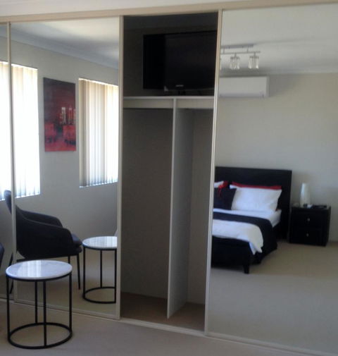 Aaratti House - South Australia Travel 5