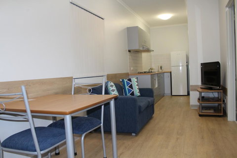 Mandurah Ocean Marina Chalets - South Australia Travel 6