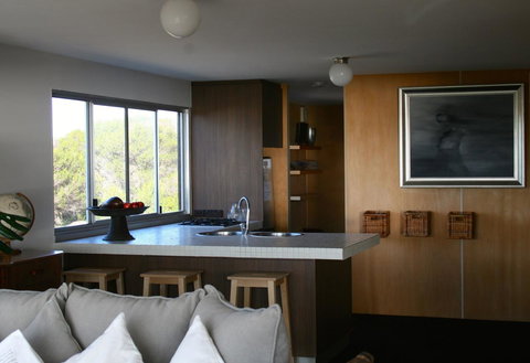 Aqua Views - South Australia Travel 9