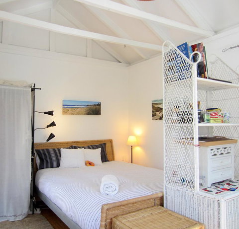 Garden Studio In Cottesloe - South Australia Travel 1