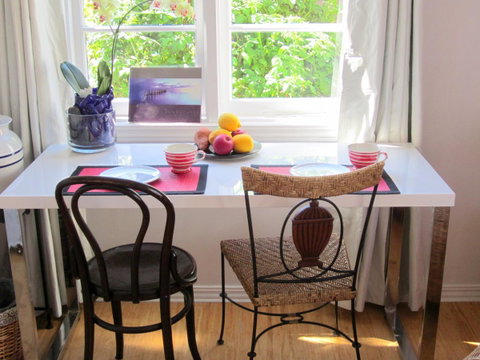 Garden Studio In Cottesloe - South Australia Travel 2