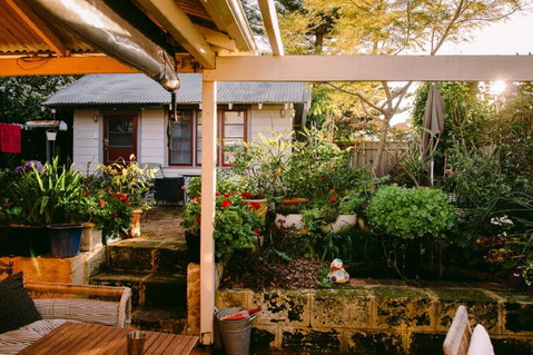 Garden Studio In Cottesloe - South Australia Travel 6