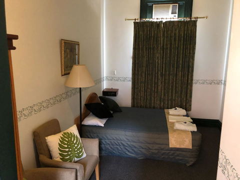 The Palace Hotel - South Australia Travel 2