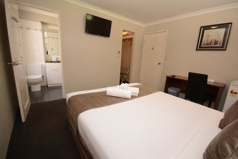 Ellard Bed & Breakfast - South Australia Travel 6