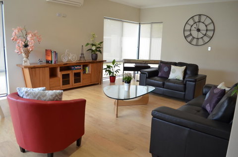 Ellard Bed & Breakfast - South Australia Travel 10