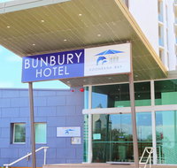 Bunbury Hotel Koombana Bay - South Australia Travel