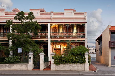 Annie's Victorian Terrace Accommodation Fremantle - South Australia Travel 30