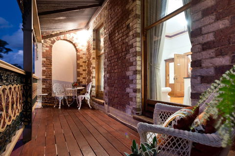 Annie's Victorian Terrace Accommodation Fremantle - South Australia Travel 7