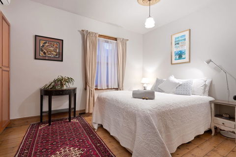 Annie's Victorian Terrace Accommodation Fremantle - South Australia Travel 23