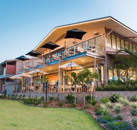 Onslow Beach Resort - South Australia Travel