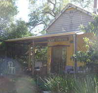 Black Cockatoo Lodge - South Australia Travel