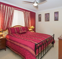 Ascot on Swan Bed  Breakfast - South Australia Travel