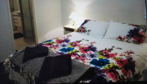 Perth City Retreat - South Australia Travel 5