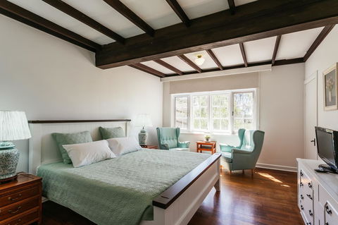 Elliot House - South Australia Travel 11