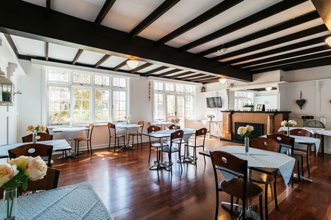 Elliot House - South Australia Travel 4