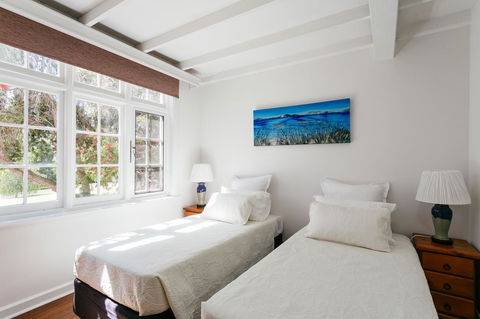 Elliot House - South Australia Travel 5