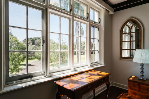 Elliot House - South Australia Travel 14