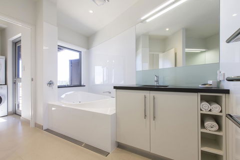 Aquatic Visions - South Australia Travel 19