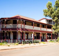 Beadon Bay Hotel - South Australia Travel