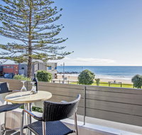 Beachfront Voyager Motor Inn - South Australia Travel