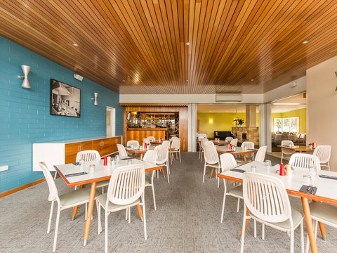 Riverfront Motel & Villas - South Australia Travel 6