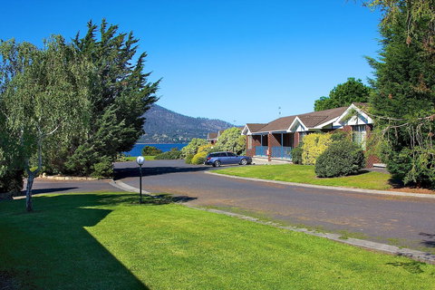 Riverfront Motel & Villas - South Australia Travel 28