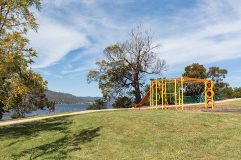 Riverfront Motel & Villas - South Australia Travel 22