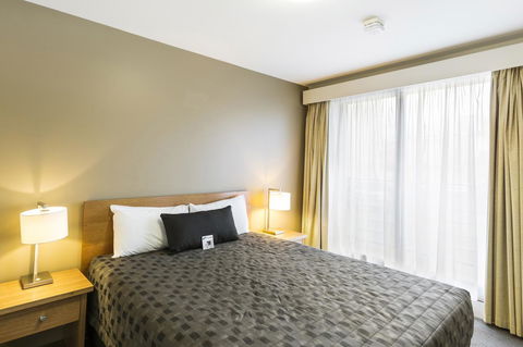 The Old Woolstore Apartment Hotel - South Australia Travel 18
