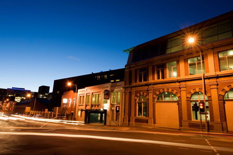 The Old Woolstore Apartment Hotel - South Australia Travel 2