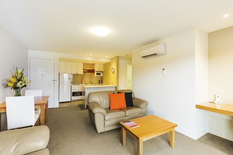 The Old Woolstore Apartment Hotel - South Australia Travel 12