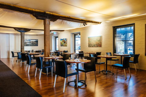 The Henry Jones Art Hotel - South Australia Travel 33