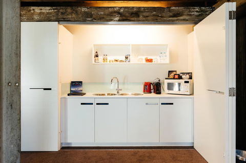 The Henry Jones Art Hotel - South Australia Travel 31