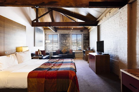 The Henry Jones Art Hotel - South Australia Travel 22